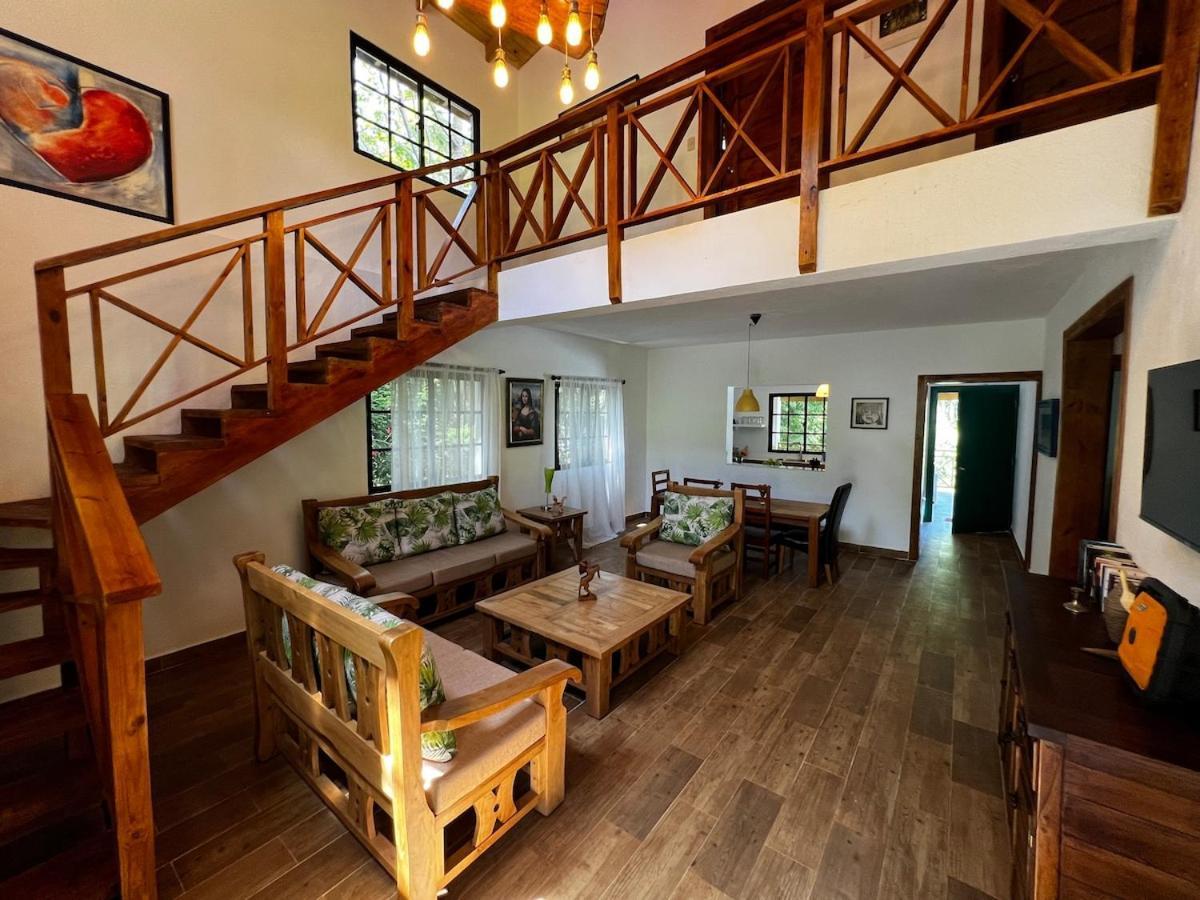 Jarabacoa Villas With Private Pool And Parking Bagian luar foto
